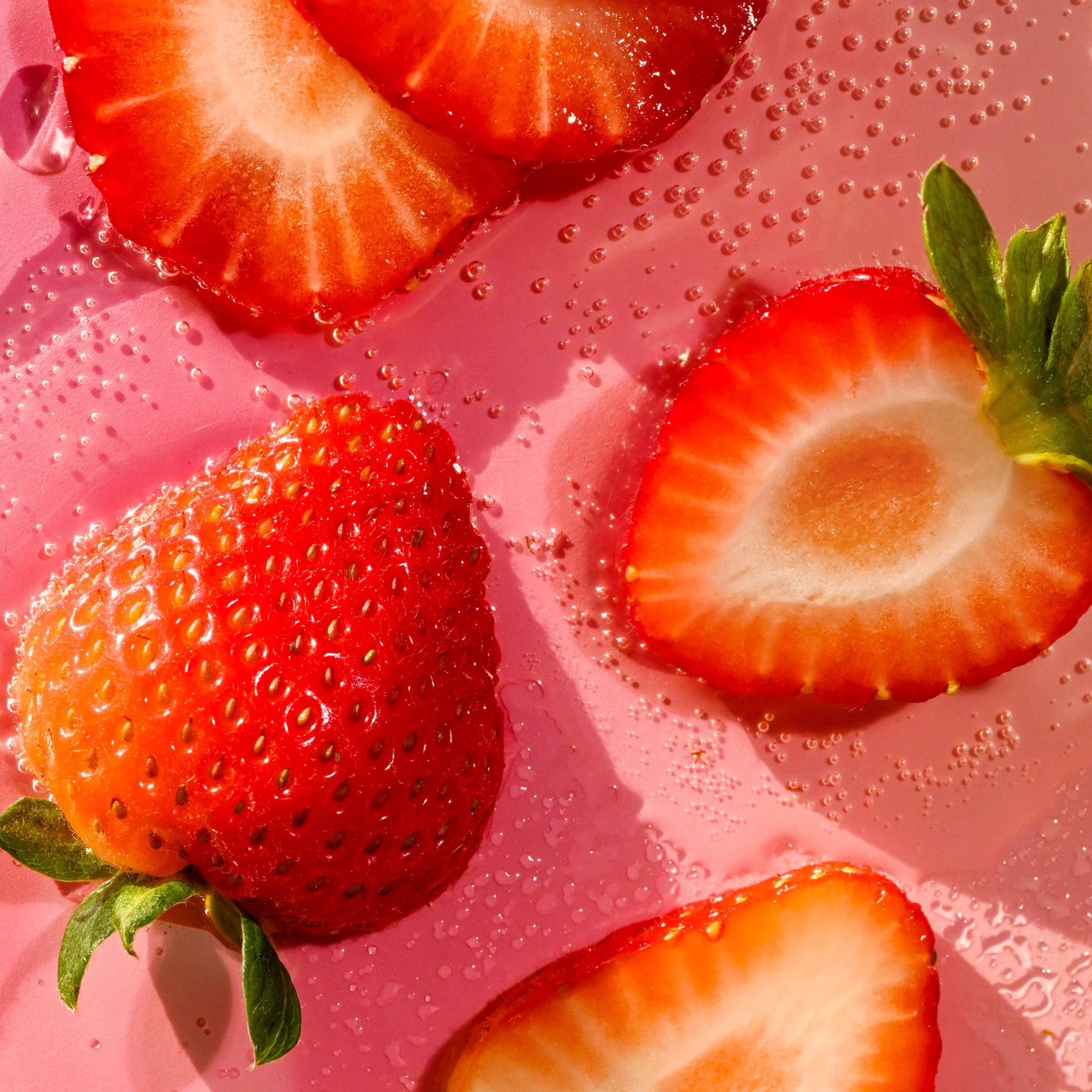eos - Strawberry Sorbet Lip Balm ( 7g/ 0.25 oz )