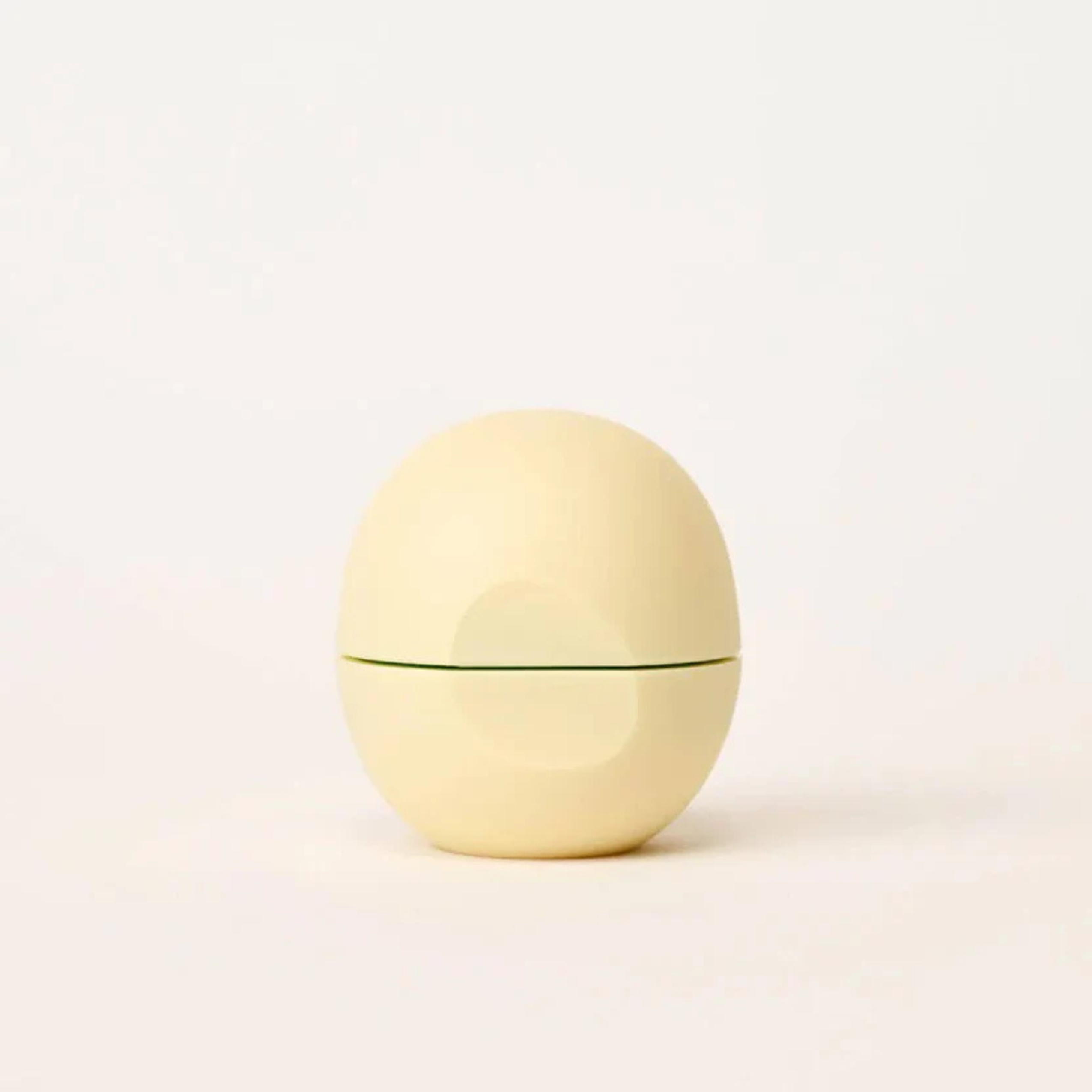 Eos - Organic Vanilla Bean Lip Balm ( 0.25 oz/ 7g)