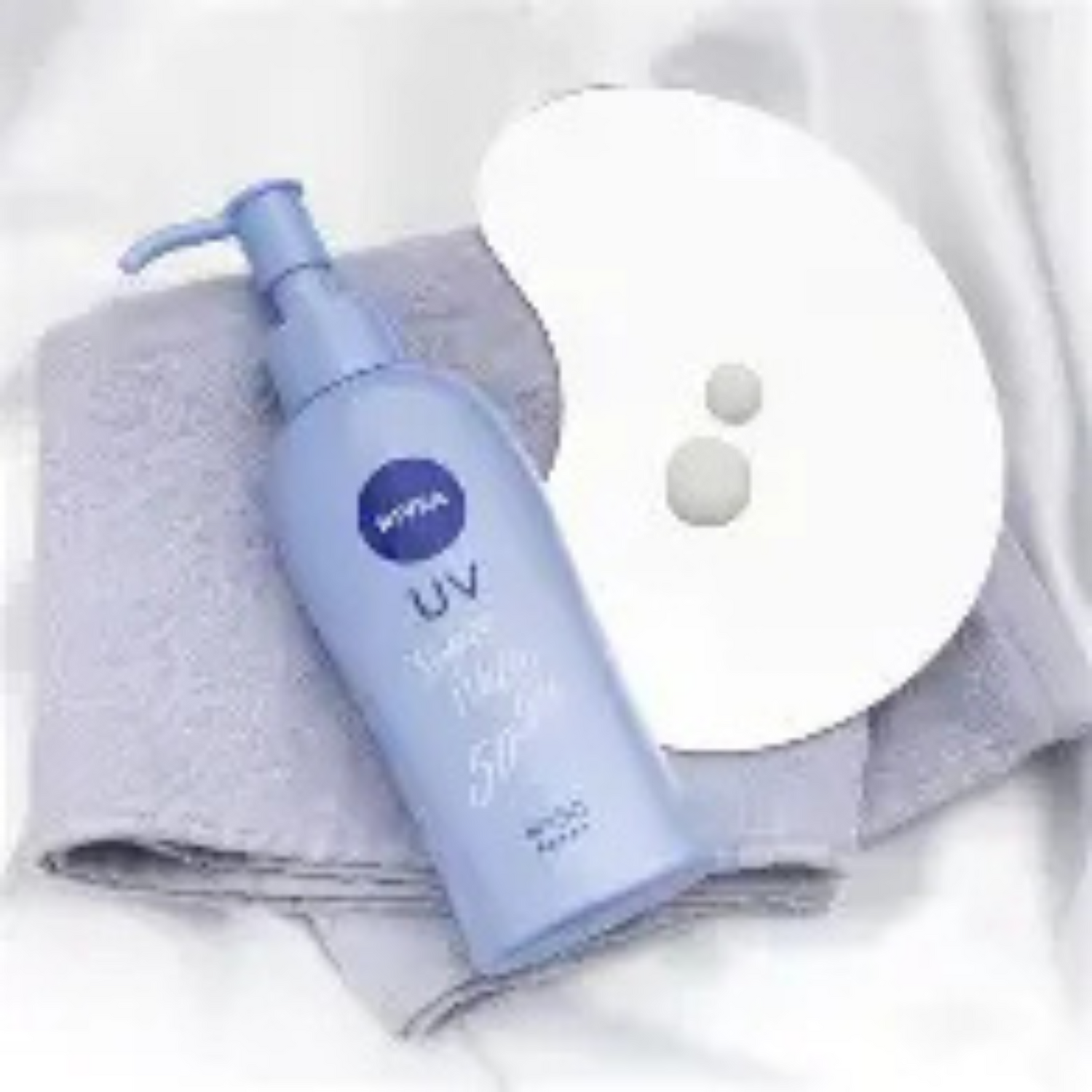Nivea - UV water gel Sunscreen (SPF) 140G