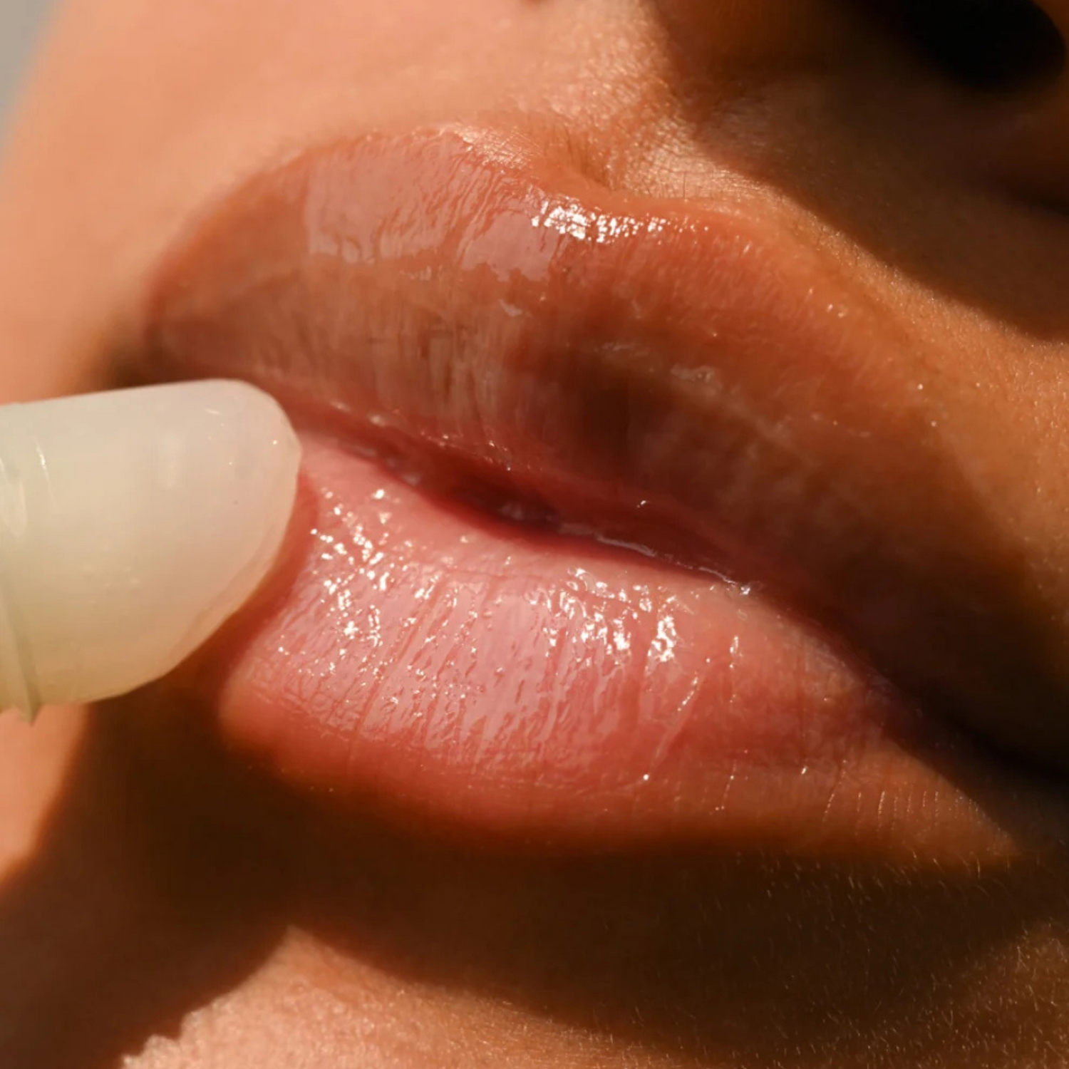eos - Wild Cherry Slushie Lip Butter